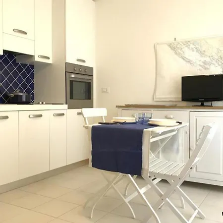 Cozy Nest For Your Getaway In Lägenhet Grado
