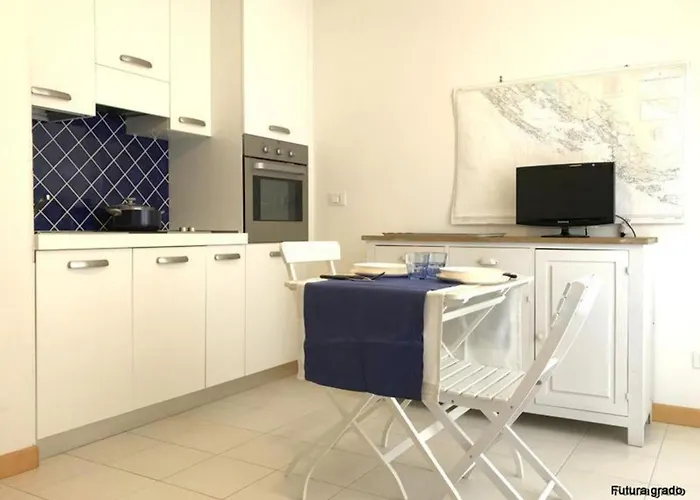 Cozy Nest For Your Getaway In Apartment Grado